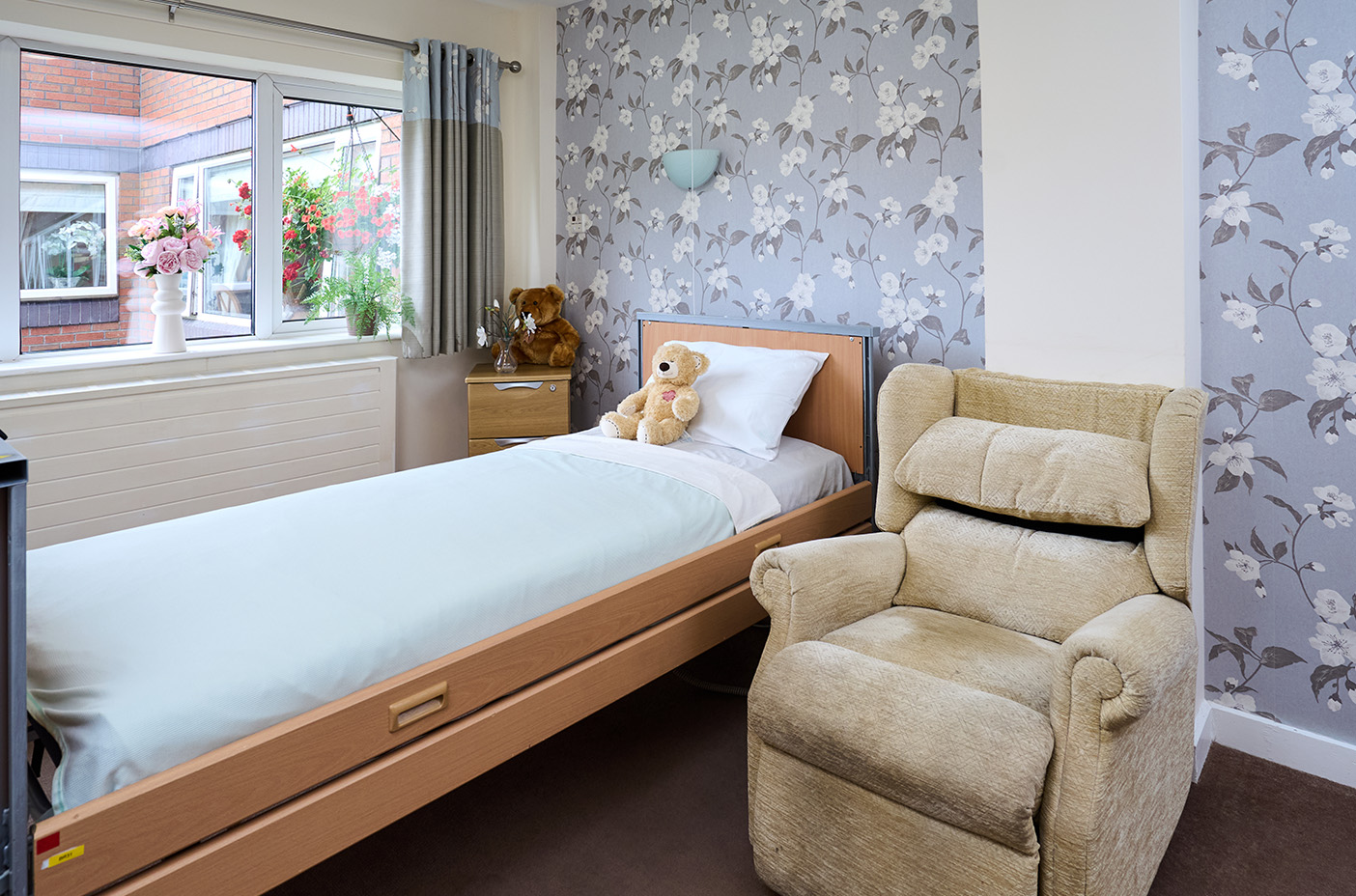Autumn House – Bedrooms – 2