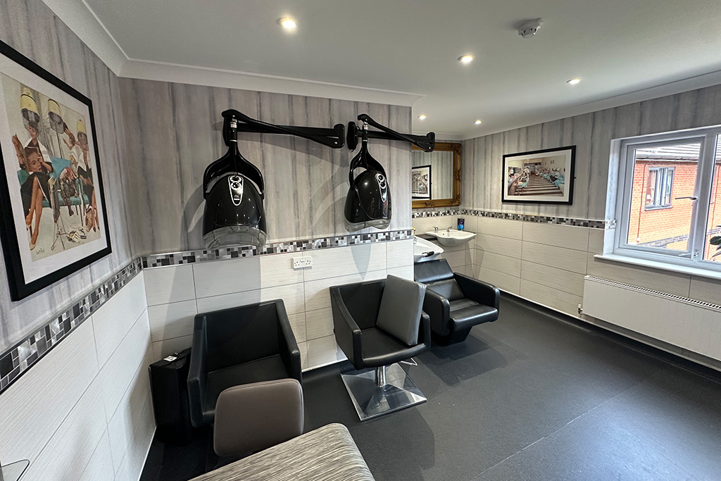 Meadowfields – Hair Salon – 3