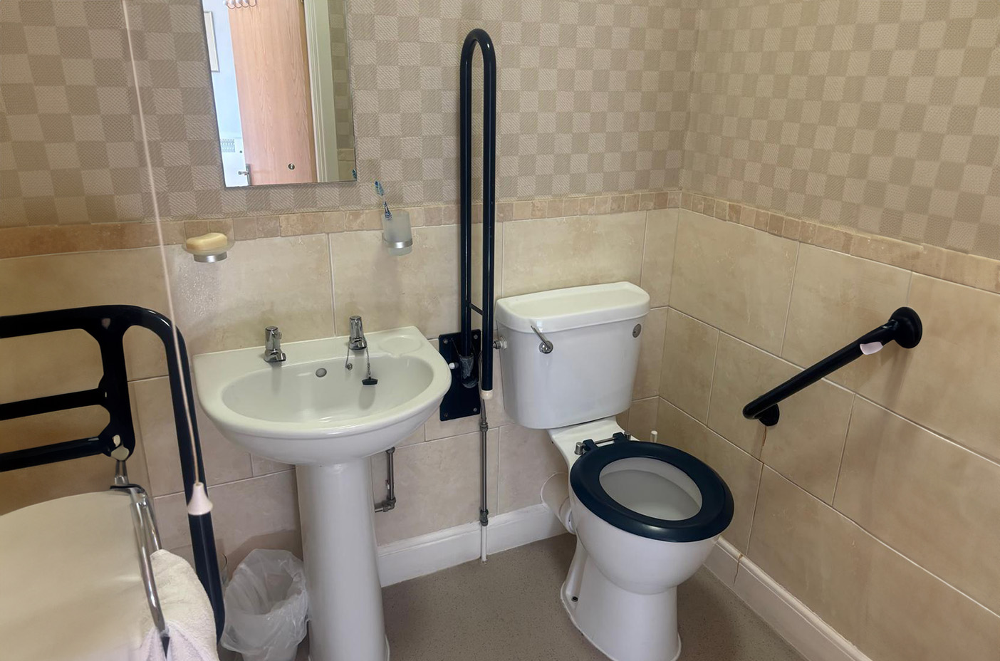 Bathroom and Shower rooms – Lane House